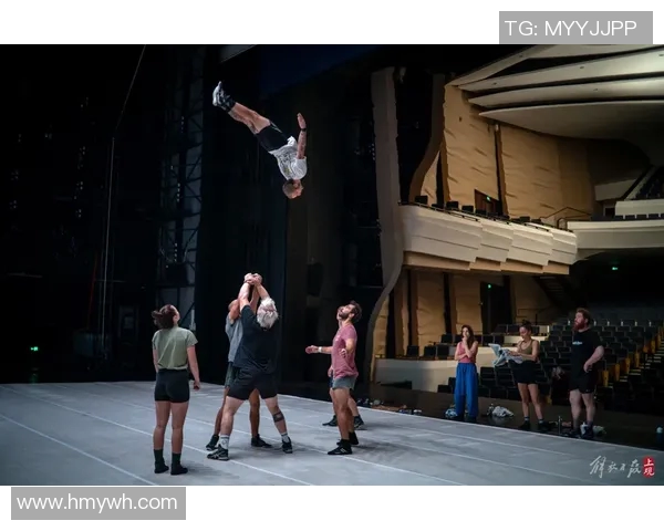 张静谈攀岩人生：从初学者到顶尖高手的心路历程回顾